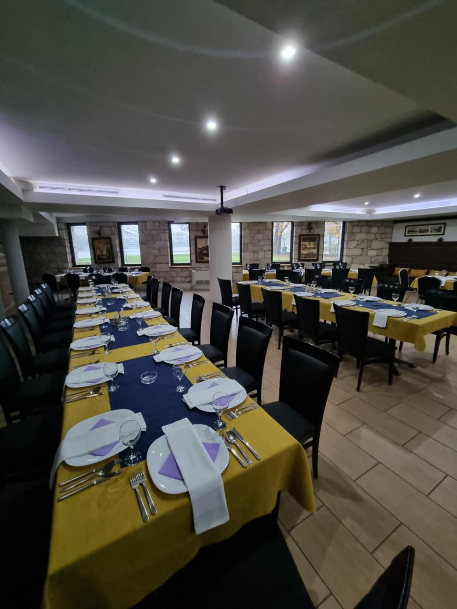 Hotel Paviljon Bihać Buitenkant foto