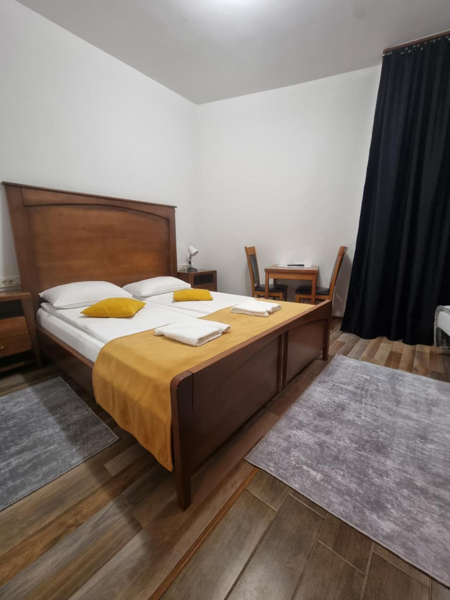 Hotel Paviljon Bihać Buitenkant foto